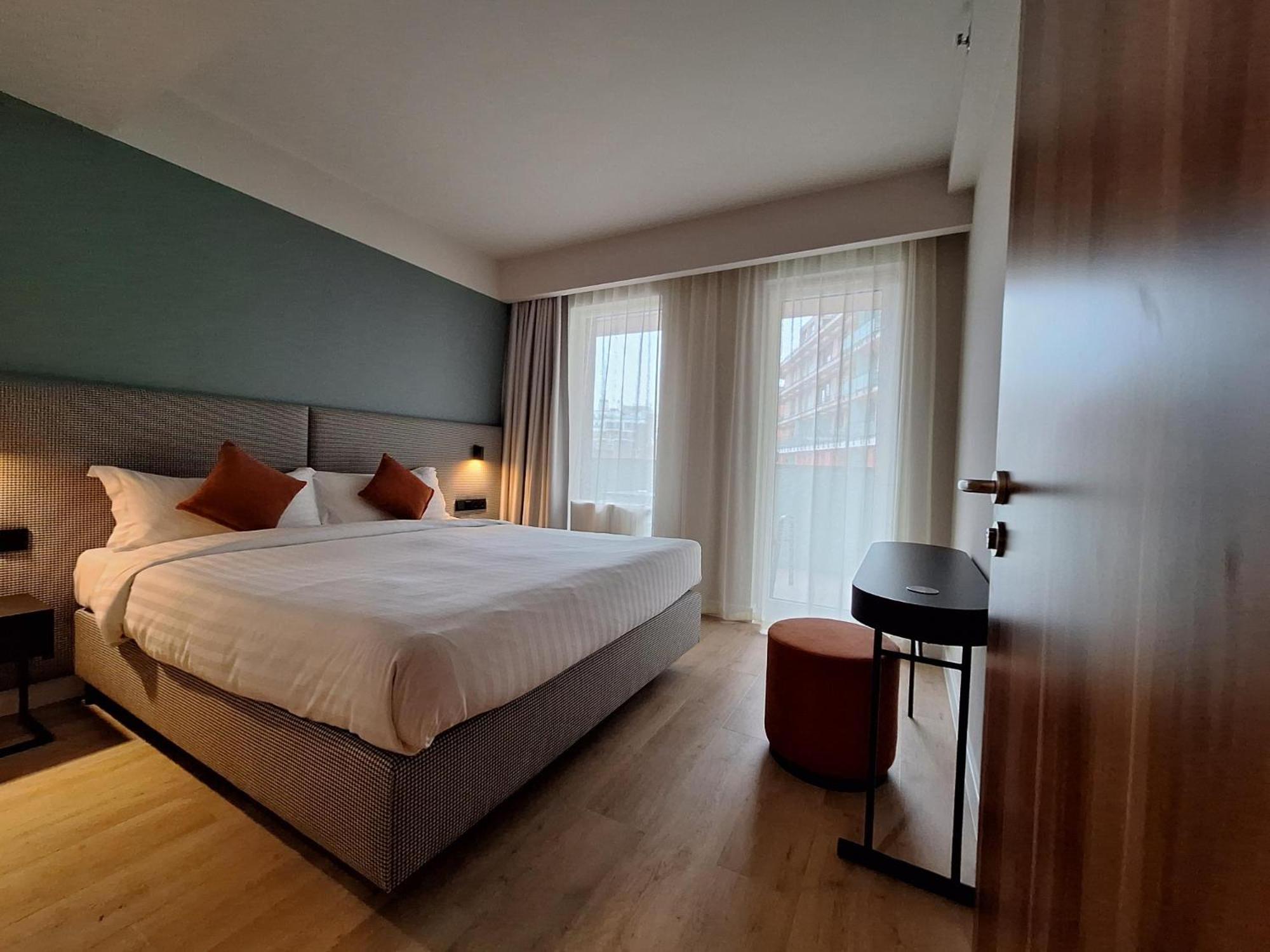 Escala Hotel & Suites Budapest Ngoại thất bức ảnh